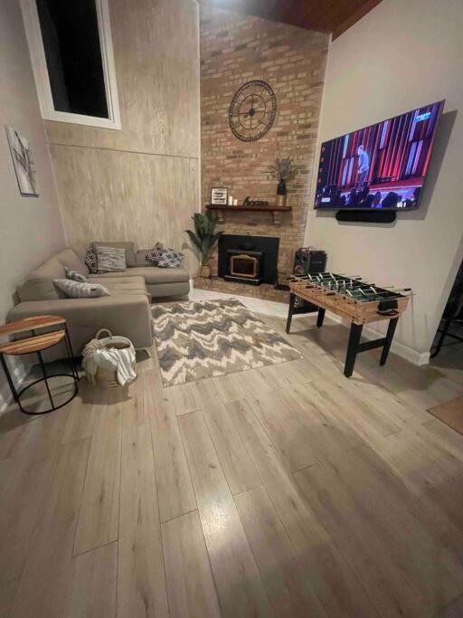 Modern Home Near Lake W Hottub, Game Room, Fireplace Albrightsville المظهر الخارجي الصورة